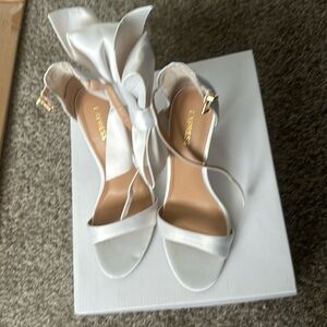 Bridal shoes size 7 white